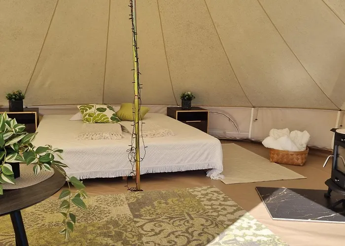 Saadjaerve Glaemping Luxury tent